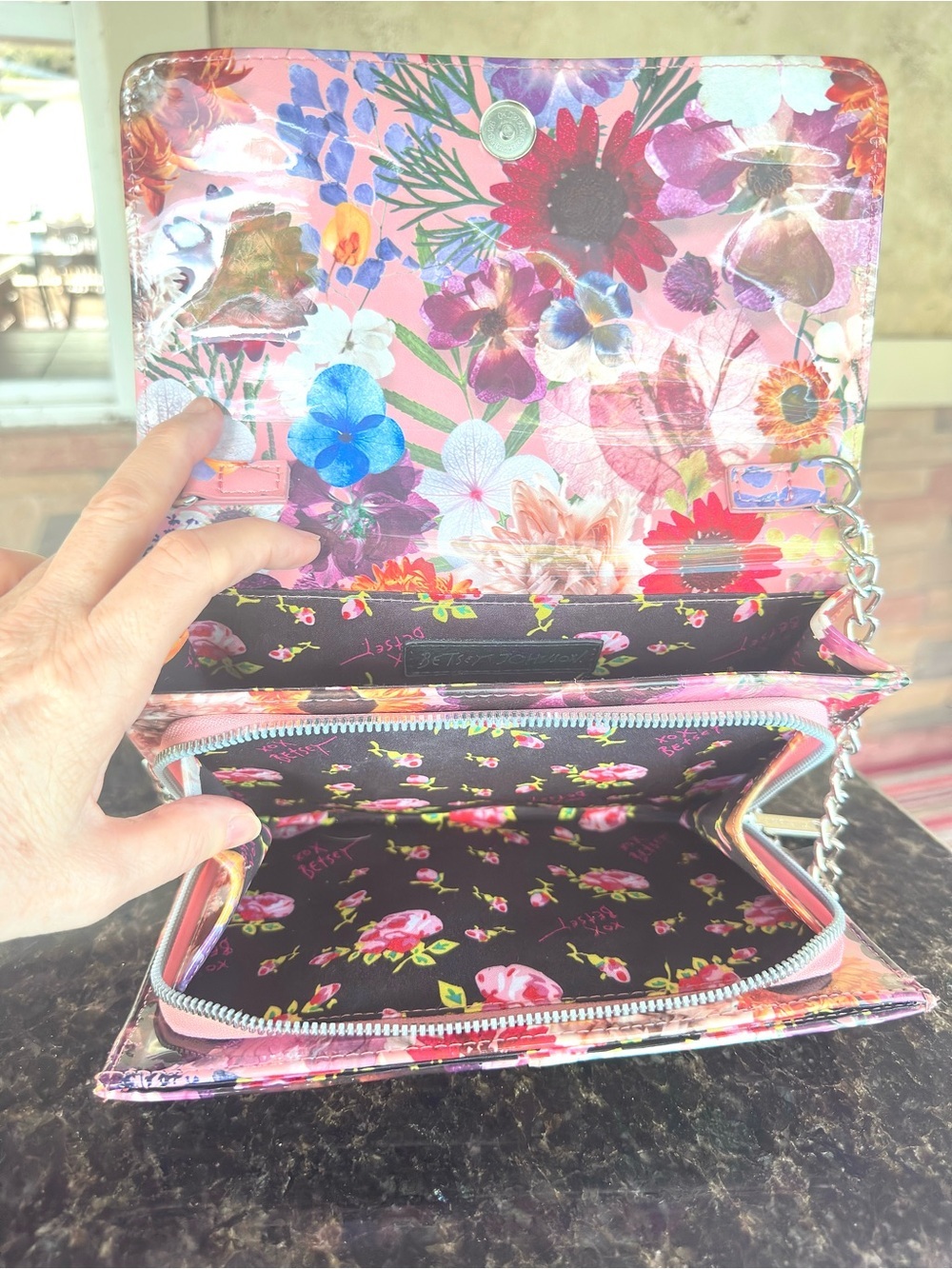 BETSEY JOHNSON Vibrant Floral Print Shoulder Bag w/Silver Crossbody Chain - Picture 10 of 17